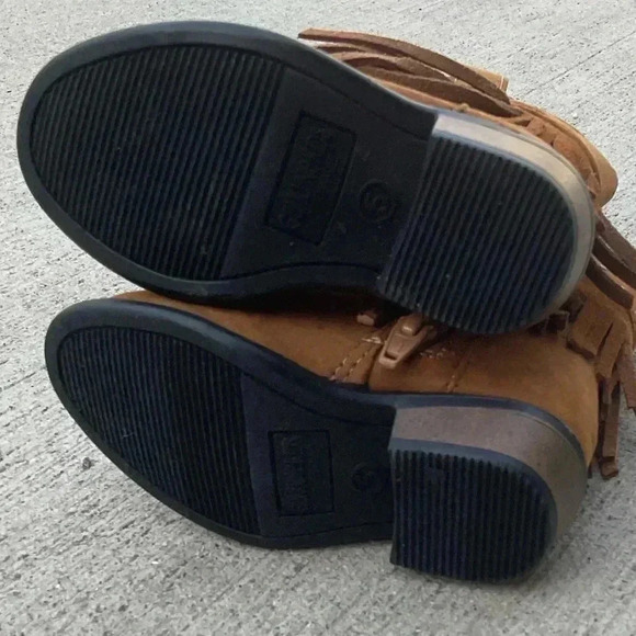 New Genuine Kids From OshKosh Boots Suede Fringe Toddler Size 5 Brown NO TAGS - Picture 7 of 7